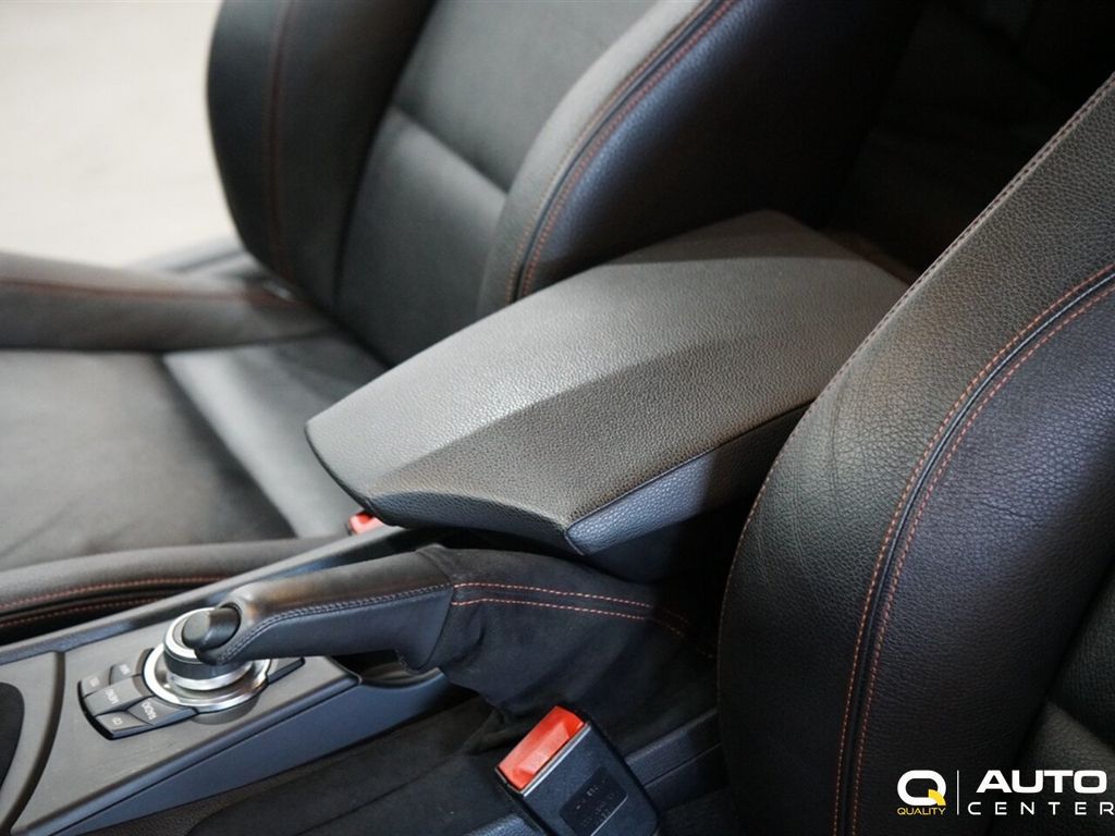 2011 BMW 1 Series M Coupe - 22884848 - 25