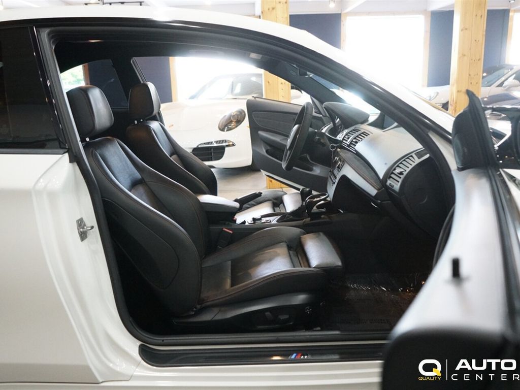 2011 BMW 1 Series M Coupe - 22884848 - 31