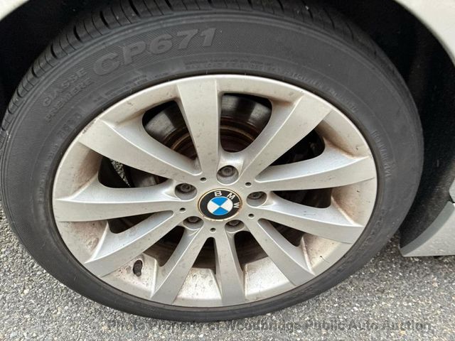 2011 BMW 3 Series 328i - 22940870 - 14