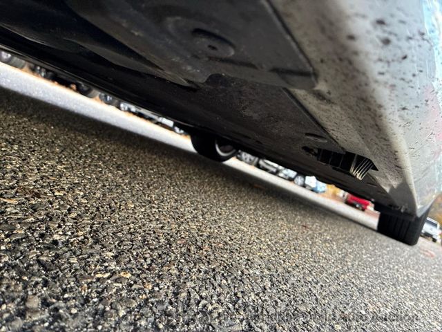 2011 BMW 3 Series 328i - 22940870 - 19