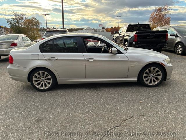 2011 BMW 3 Series 328i - 22940870 - 2