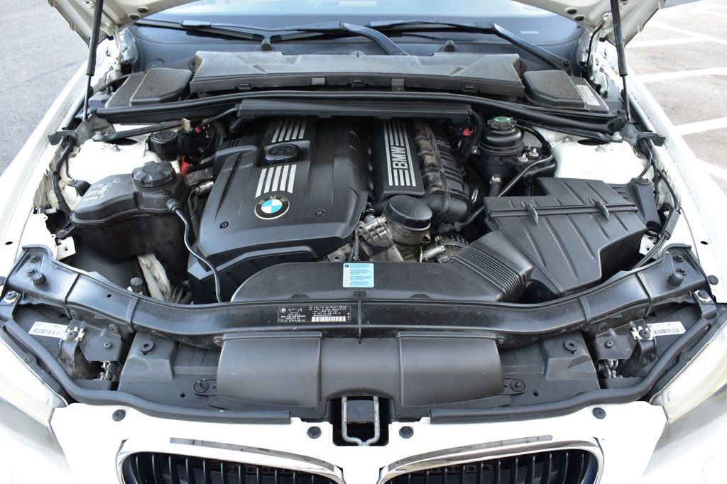 2011 Bmw 328i 3-series photo 9