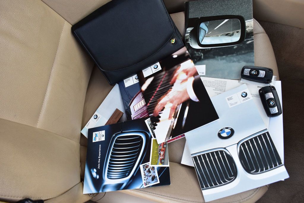 2011 Bmw 328i 3-series photo 10