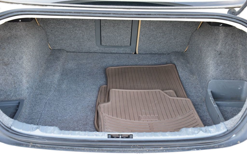 2011 Bmw 328i 3-series photo 29