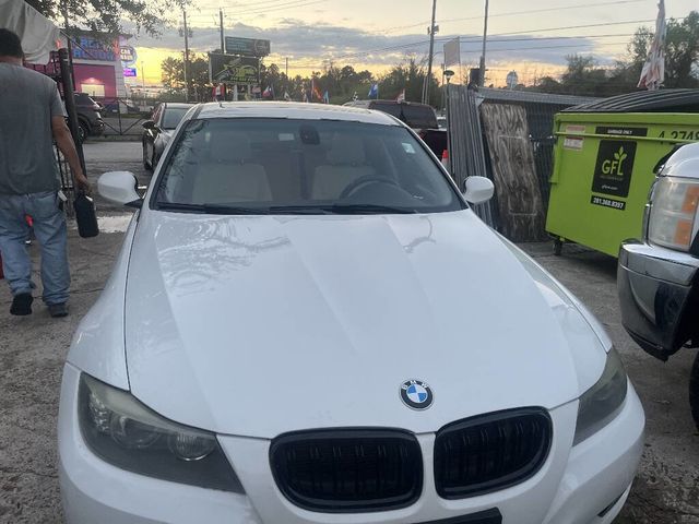 2011 BMW 3 Series 328i - 22997394 - 0