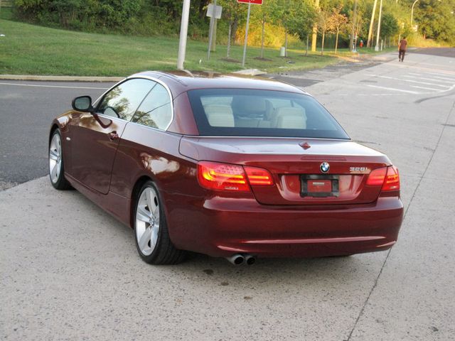 2011 BMW 3 Series 328i - 22580127 - 12