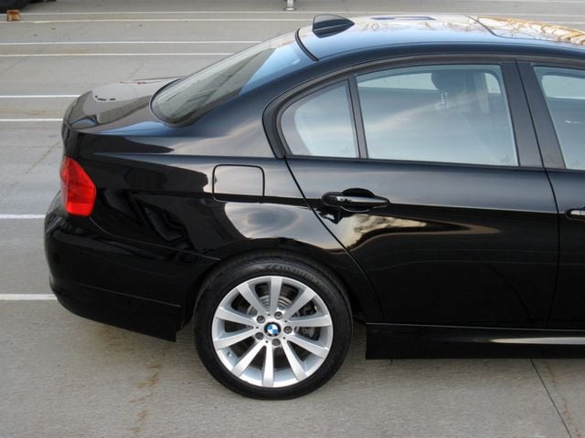 2011 BMW 3 Series 328i - 22791132 - 10