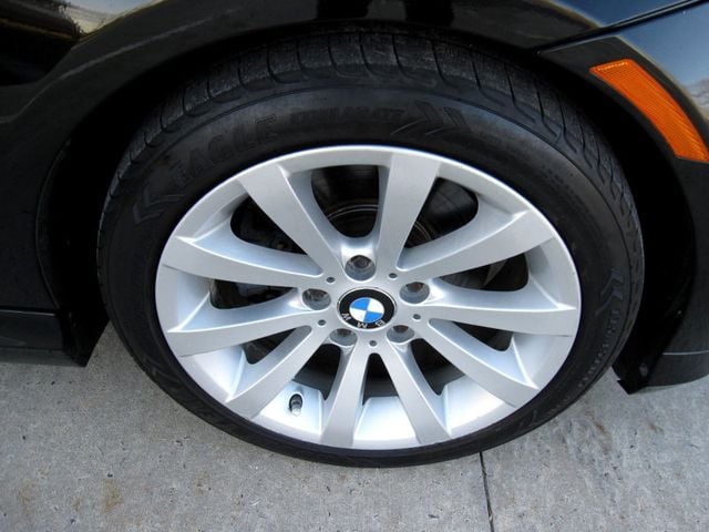 2011 BMW 3 Series 328i - 22791132 - 32