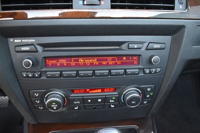 2011 BMW 3 Series 328i - 23037223 - 11
