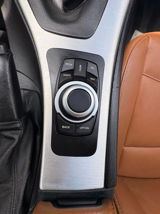 2011 BMW 3 Series 328i - 23033644 - 15