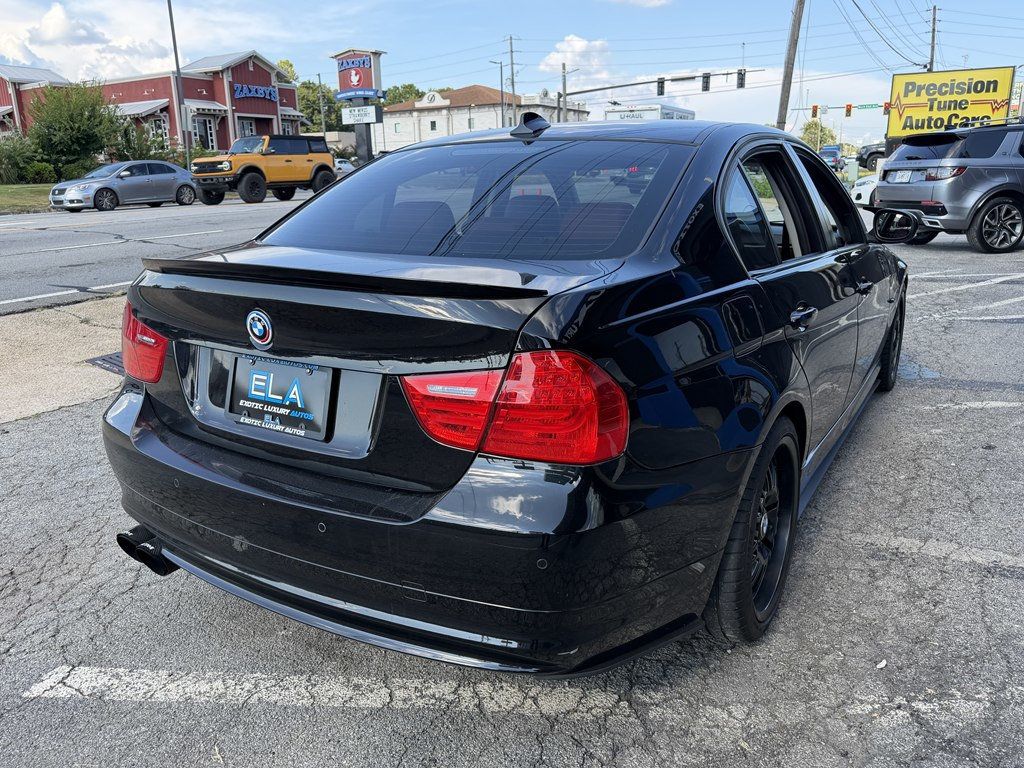 2011 BMW 3 Series 328i - 23074396 - 10