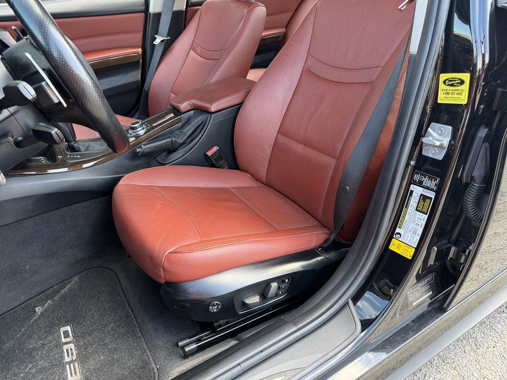 2011 BMW 3 Series 328i - 23074396 - 17