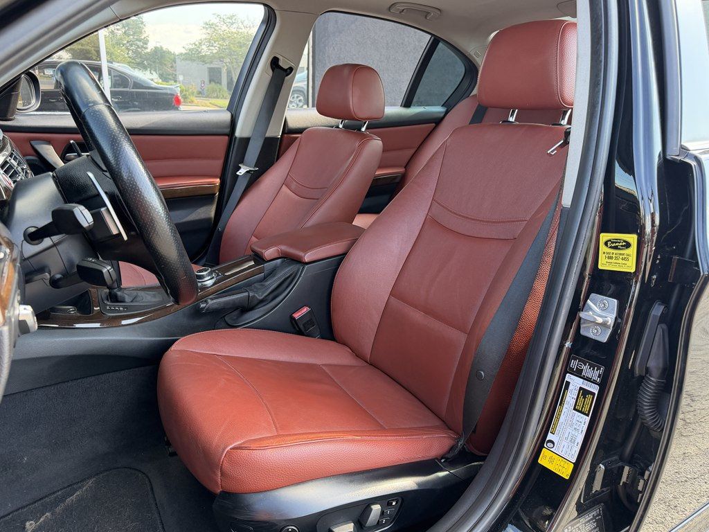 2011 BMW 3 Series 328i - 23074396 - 18