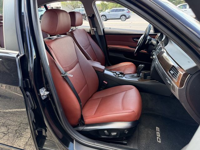 2011 BMW 3 Series 328i - 23074396 - 23