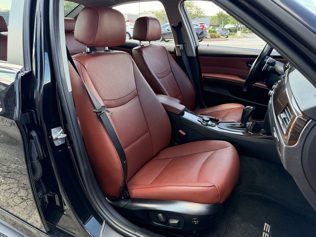 2011 BMW 3 Series 328i - 23074396 - 24