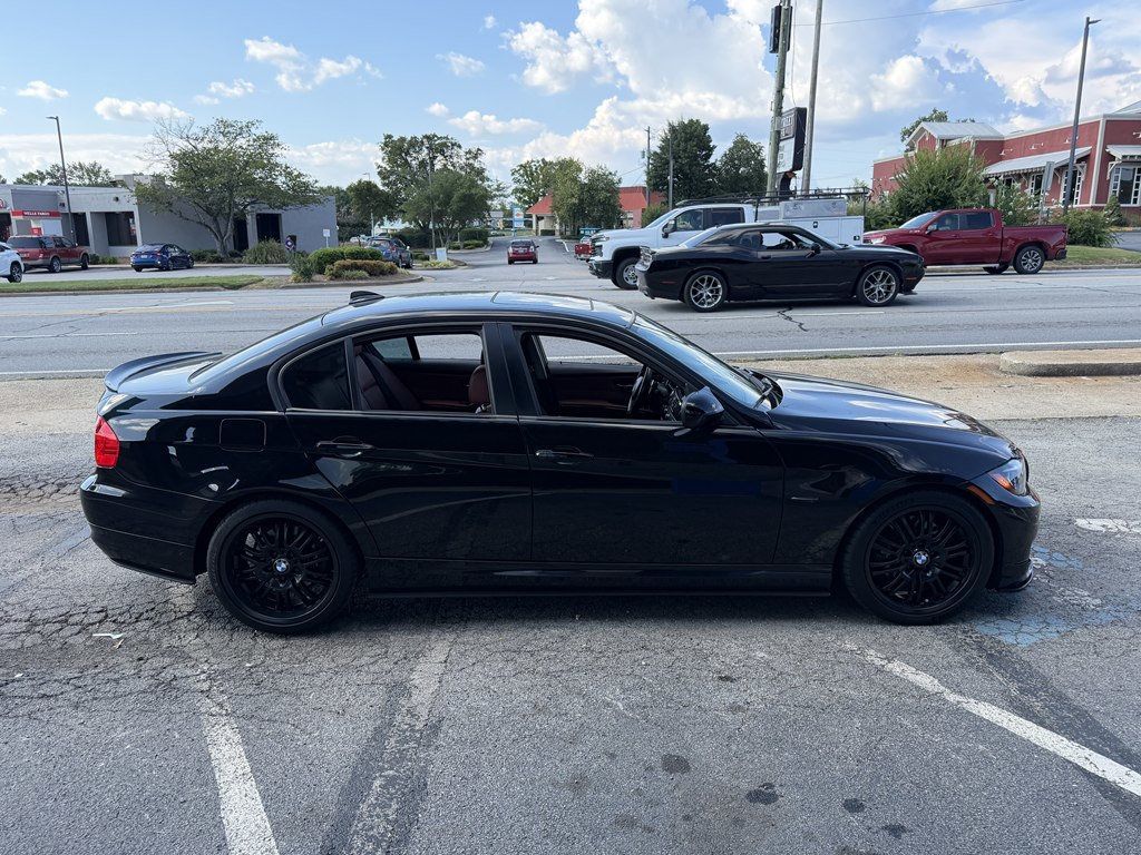 2011 BMW 3 Series 328i - 23074396 - 8