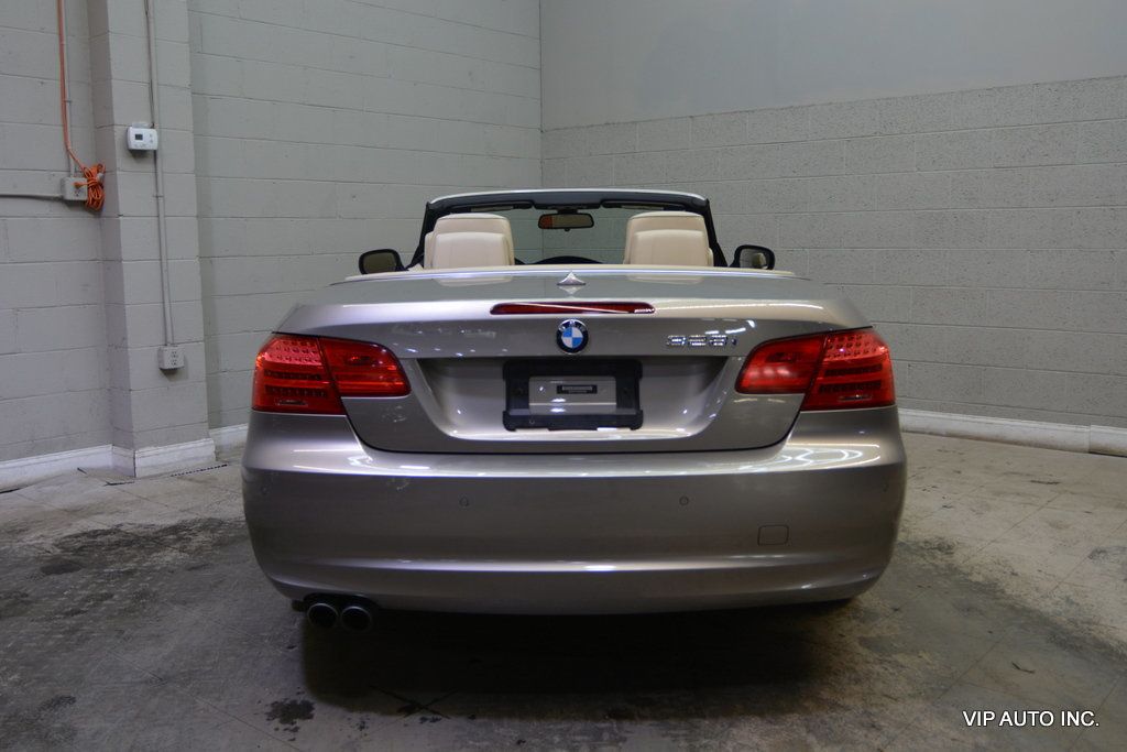 2011 BMW 3 Series 328i - 23026219 - 12