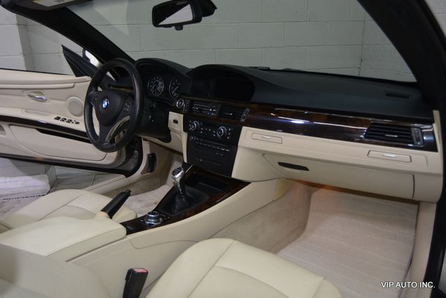 2011 BMW 3 Series 328i - 23026219 - 17