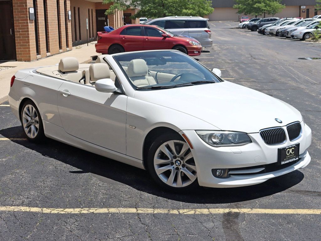 2011 BMW 3 Series 328i Premium Hardtop Convertible - 23038245 - 9