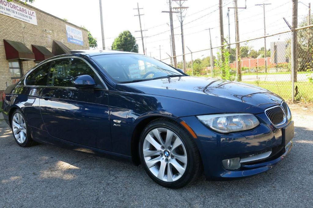 2011 BMW 3 Series 328i xDrive - 21580596 - 0