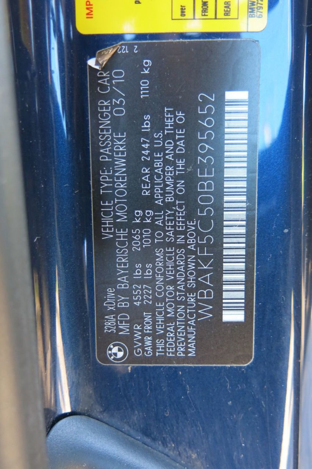 2011 BMW 3 Series 328i xDrive - 21580596 - 35