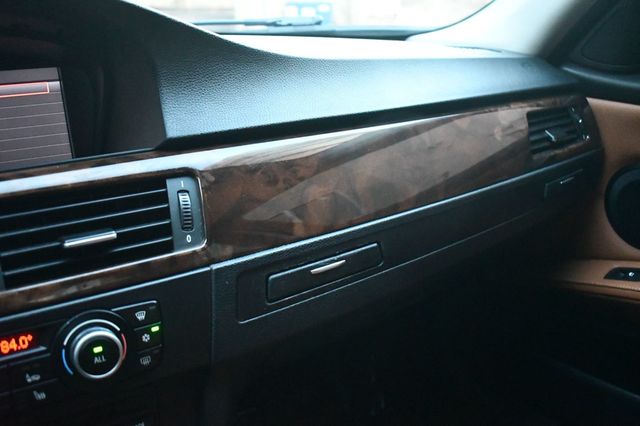 2011 BMW 3 Series 328i xDrive - 22948052 - 18