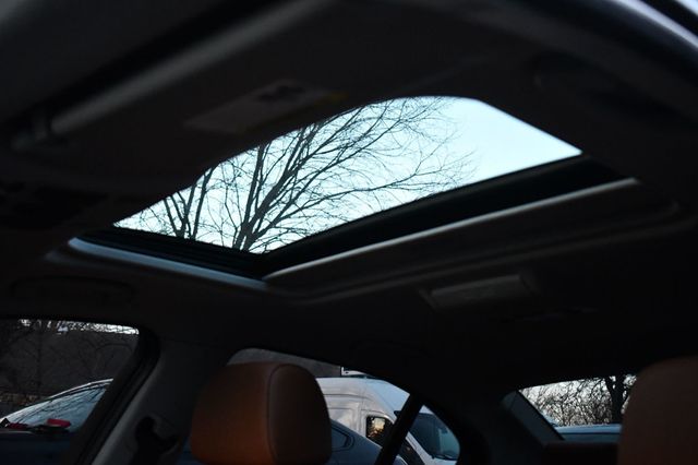 2011 BMW 3 Series 328i xDrive - 22948052 - 29