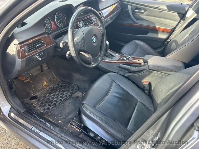 2011 BMW 3 Series 328i xDrive - 22945447 - 6