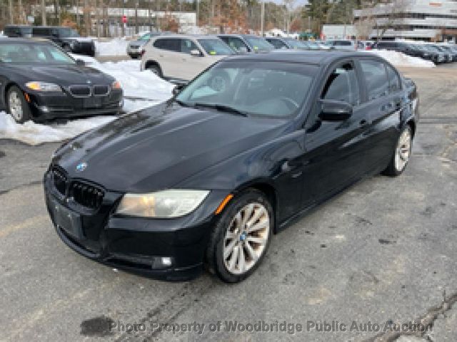 2011 BMW 3 Series 328i xDrive - 22991175 - 0