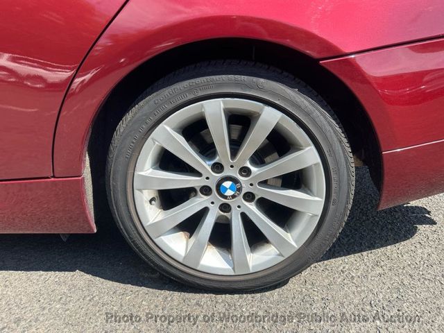 2011 BMW 3 Series 328i xDrive - 23053564 - 12