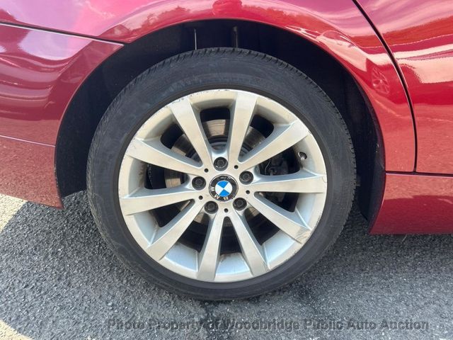 2011 BMW 3 Series 328i xDrive - 23053564 - 13