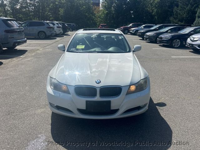 2011 BMW 3 Series 328i xDrive - 23083102 - 1