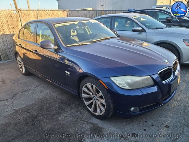 2011 BMW 3 Series 328i xDrive - 23093050 - 1