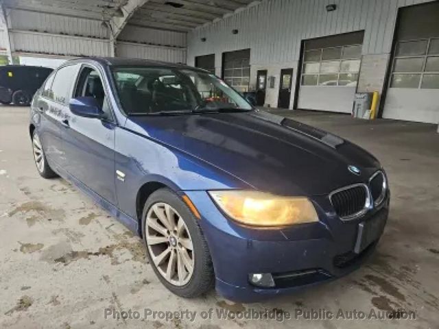 2011 BMW 3 Series 328i xDrive - 23093050 - 5
