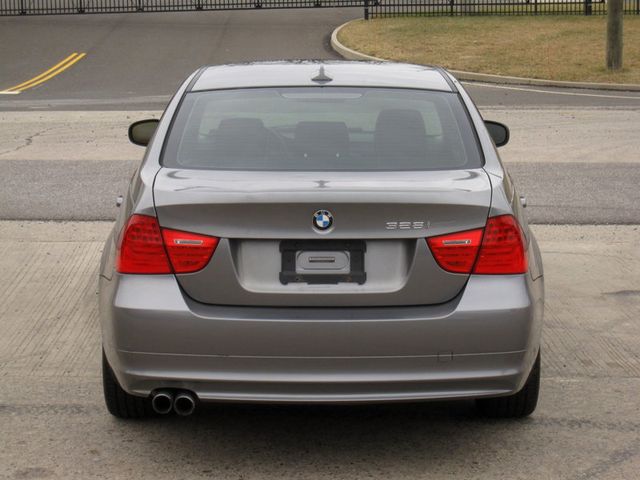 2011 BMW 3 Series 328i xDrive - 22972094 - 13