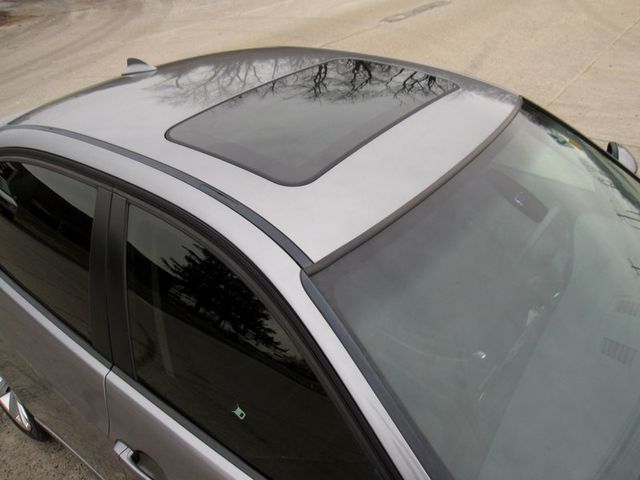 2011 BMW 3 Series 328i xDrive - 22972094 - 14