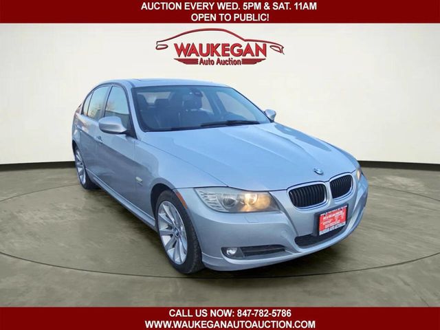 2011 BMW 3 Series 328i xDrive - 22988619 - 2