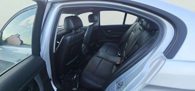 2011 BMW 3 Series 328i xDrive - 22988619 - 6