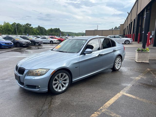 2011 BMW 3 Series 328i xDrive - 23042376 - 2