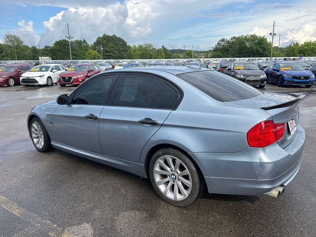 2011 BMW 3 Series 328i xDrive - 23042376 - 5