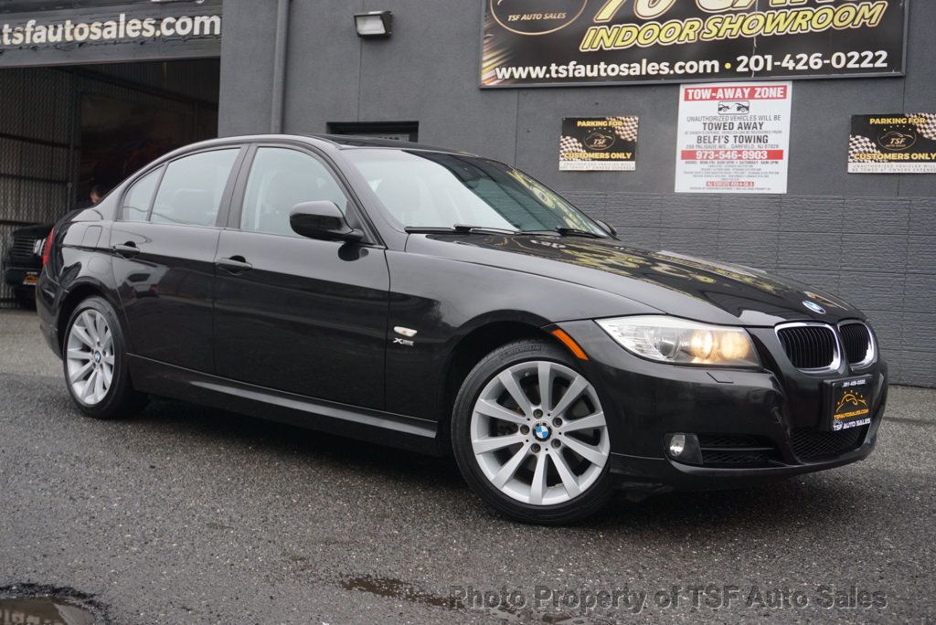 2011 BMW 3 Series 328i xDrive NAVIGATION HOT SEATS ROOF 1-OWNER CLEAN CARFAX - 22763900 - 0