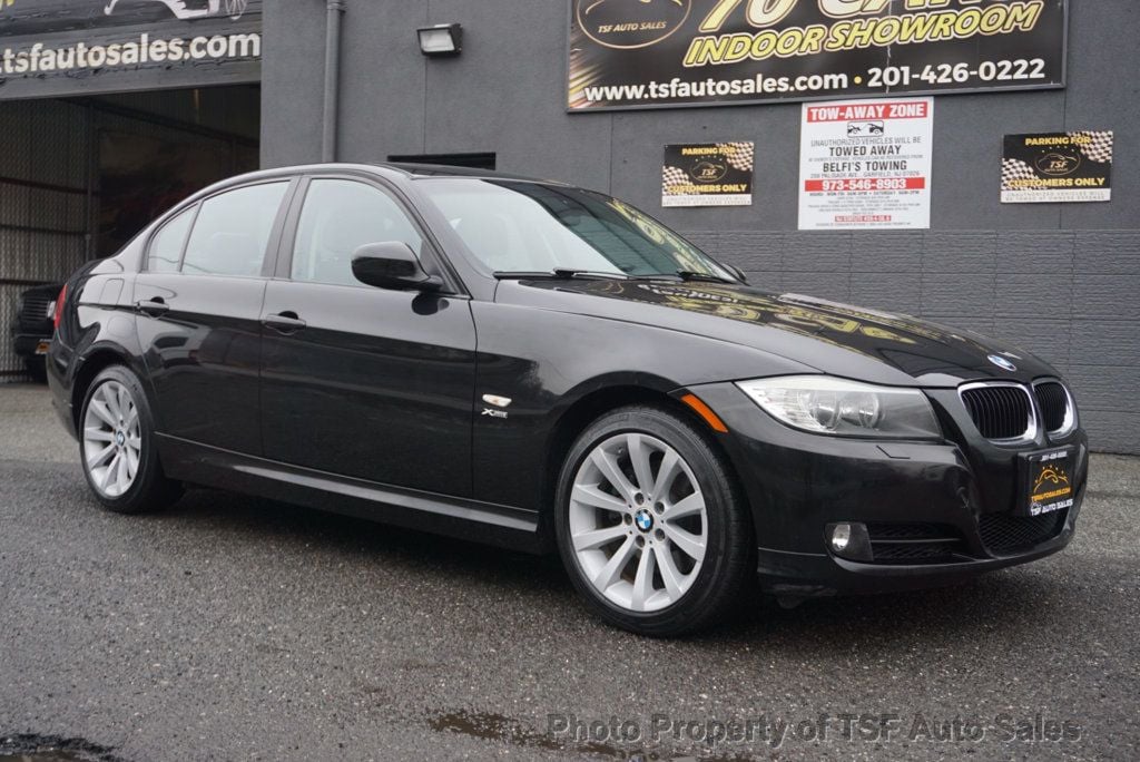 2011 BMW 3 Series 328i xDrive NAVIGATION HOT SEATS ROOF 1-OWNER CLEAN CARFAX - 22763900 - 8