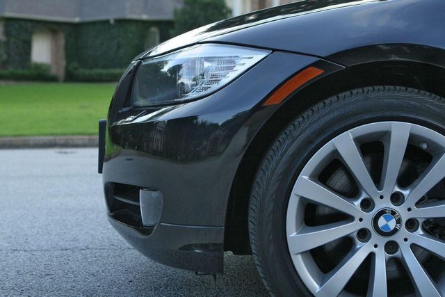 2011 BMW 3 Series 328i xDrive Sedan - 10796108 - 2