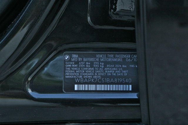 2011 BMW 3 Series 328i xDrive Sedan - 10796108 - 34