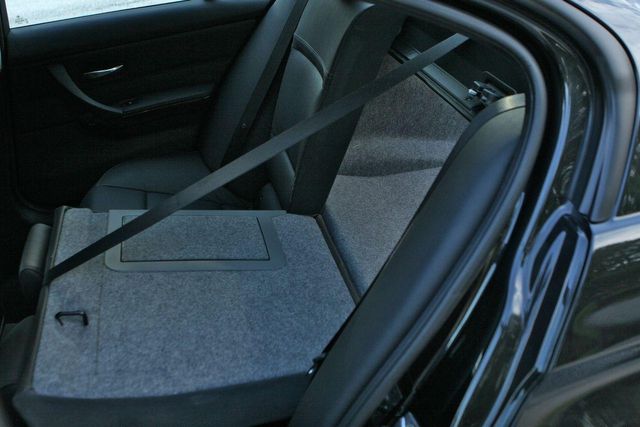 2011 BMW 3 Series 328i xDrive Sedan - 10796108 - 48