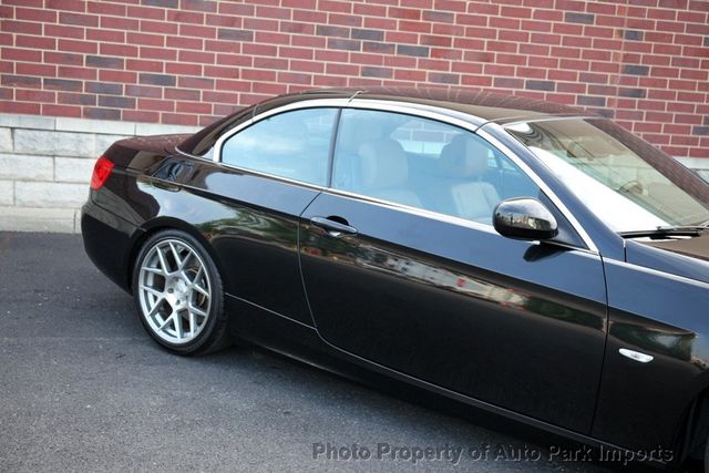2011 BMW 3 Series 335i - 22433073 - 16