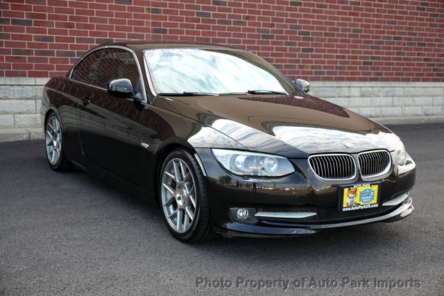 2011 BMW 3 Series 335i - 22433073 - 21