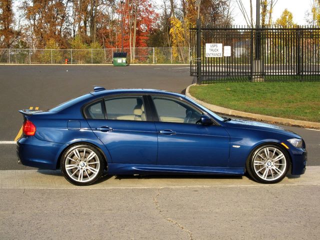2011 BMW 3 Series 335i - 21656898 - 6