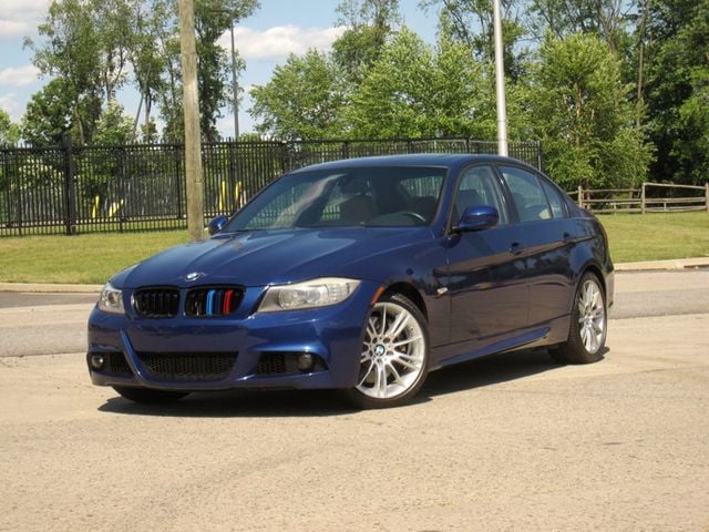 2011 BMW 3 Series 335i - 23034911 - 2