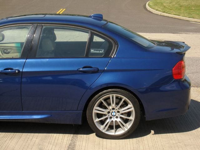 2011 BMW 3 Series 335i - 23034911 - 7